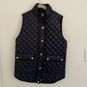 VEST